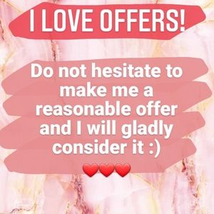 Welcome to my closet 🤗